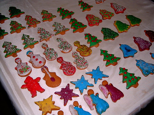 Lots of Christmas Ginger Cookies!