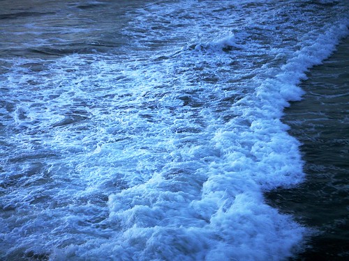 Waves by Night:  Hermosa Beach
