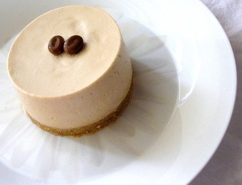 iced coffee mousse cake