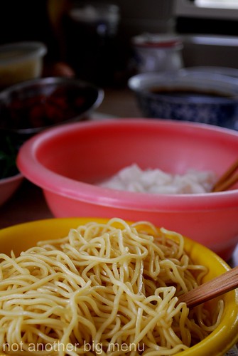 M'sian cooking - Yellow noodles