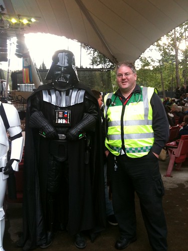 is at the ESO Symphony Under The Stars for John Williams night with THIS guy