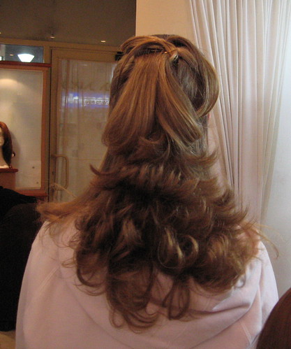 oshra's wedding hair.JPG