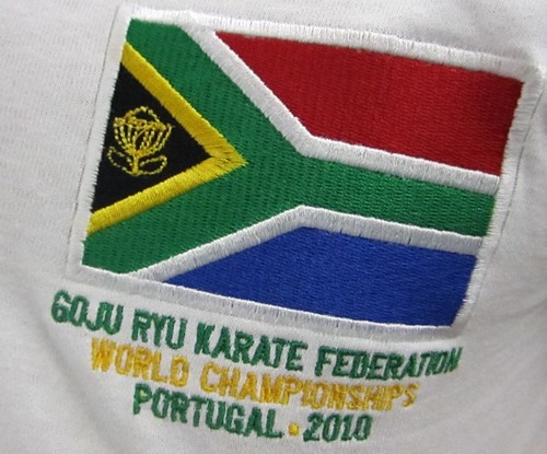 Echipa Go Jiu Riu Africa de Sud (Emblema)