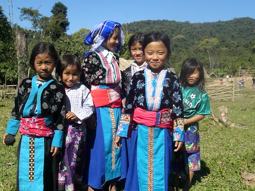 Hmong Grils