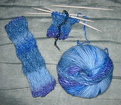 Last Minute Knitted Handwarmers