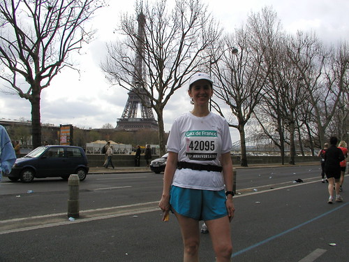 Paris Marathon April 2006 010