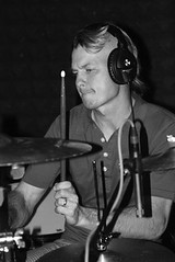 Adrian Young (drummer) in the studio!