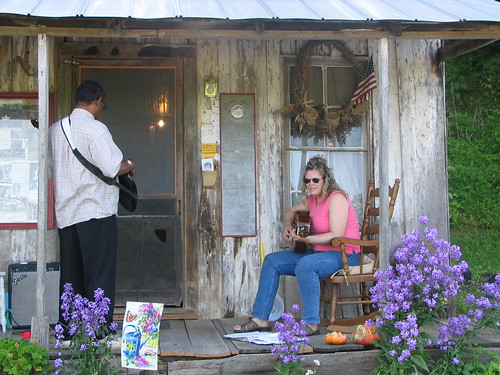 Porch Pickin' at Penn's Store