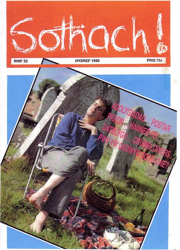 Sothach - Hydref 1990