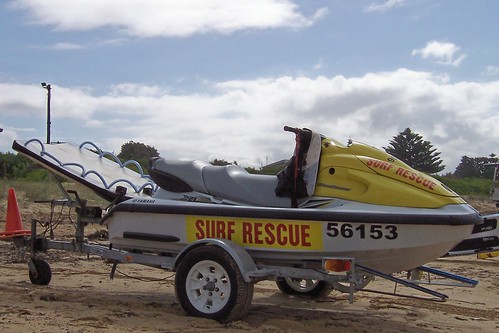 Surf Rescue 56153 on Umina Beach
