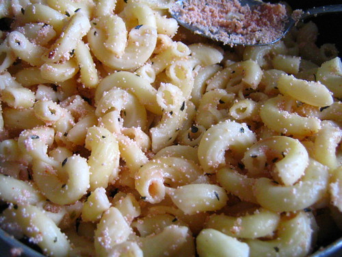 fish roe & basil w macaroni