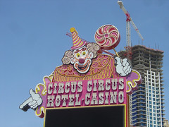 Circus Circus 02