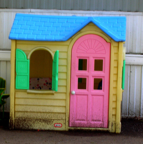 Play-Doh buttsex playhouse