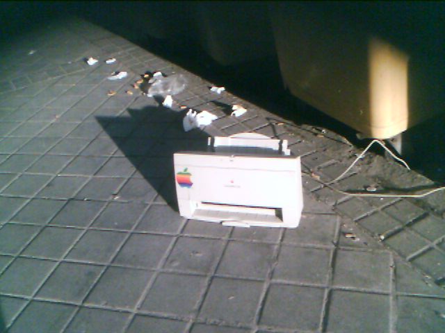Mac en la basura