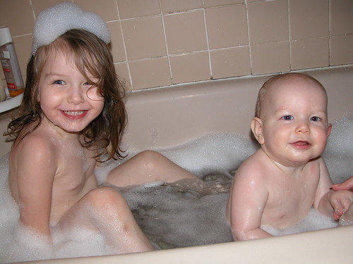 Tub Twins