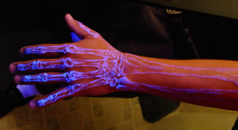 Soul Tattoo uses this blacklight-reactive ink 