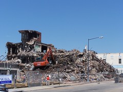Demolition at 4th and Florida, NE