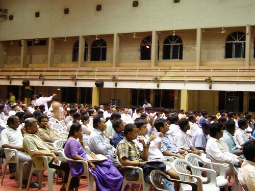Karuthu Meeting Audience