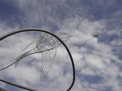 bird_sculpture