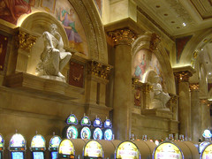 Caesar's Palace - Casino Statues