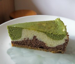 Green tea n chocolate cheesecake