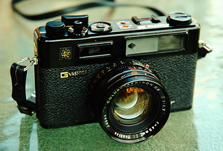 Yashica Electro 35 GT - Camera-wiki.org - The free camera encyclopedia