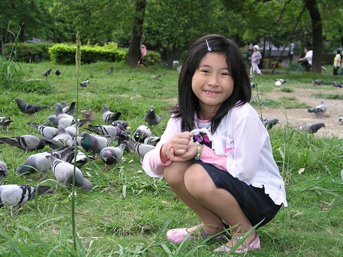 中和四號公園—Annie 與鴿子的合照
