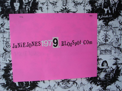 janiejones1979.blogspot.com