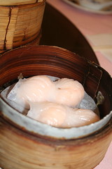 Steamed prawn dumplings