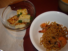 Tofu and Yakisoba