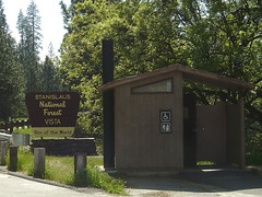 Stanislaus Forst - Sign & Restrooms