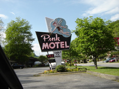 PInk Motel