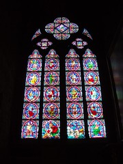聖母院-彩色玻璃窗