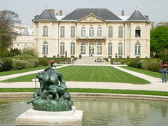 Renoir Mansion