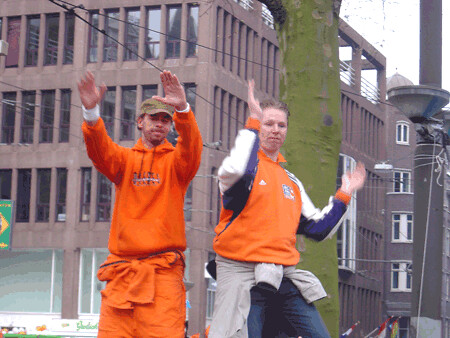 Radioactive.blog.nl | Koninginnedag 2006 op het Rembrandtplein in Amsterdam, SLAM FM [ Thomas Giger ]
