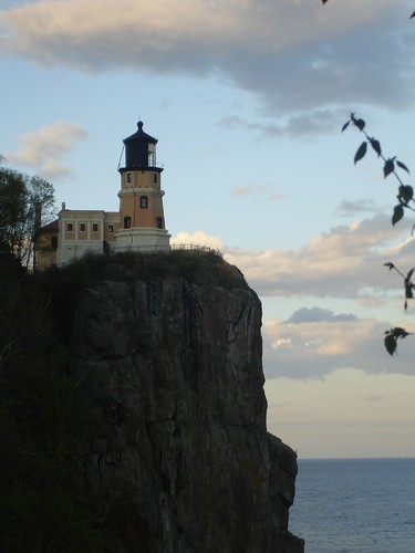 Split Rock Lighthouse from Tram landing (9)