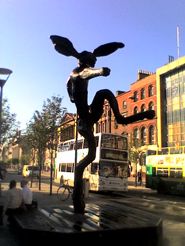 statues in O'connell street