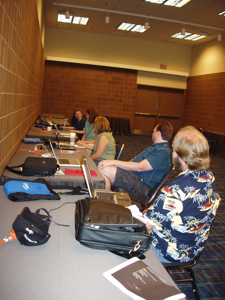 LITA Bloggers have a meeting in the blogging room at ALA2006