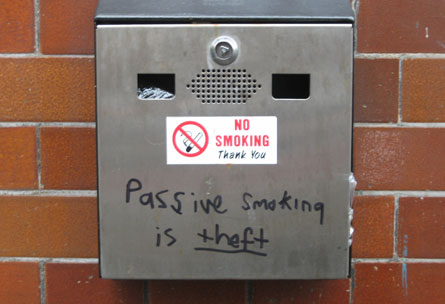 009_passivesmoking.jpg