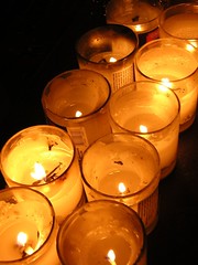yartzeit candles2