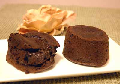 Nigella's Molten Chocolate Babycakes