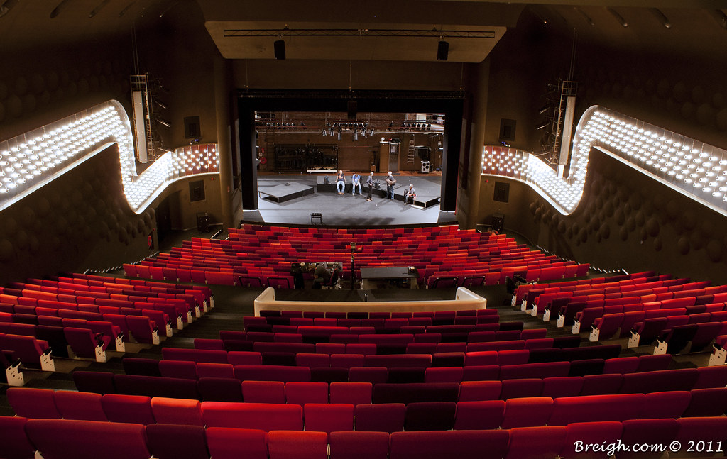 Oude Luxor Theater