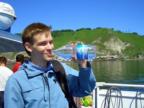 Попивая воду Байкала \ Drinking Baikal Water