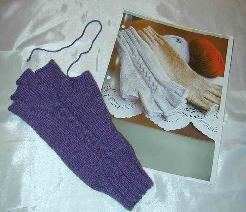 Fingerless gloves from Holiday Knits