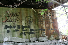 Bridge graffiti 2