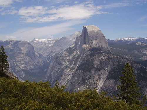 Yosemite half dome1