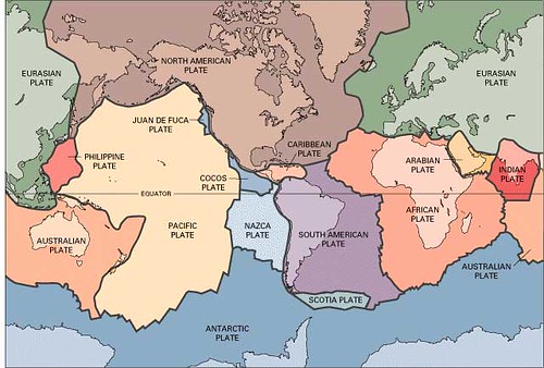 Мапа од сите поголеми и помали тектонски плочи