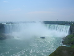 Maid of the Mist into the Horseshoe Falls!