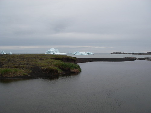 Landscape around Qeqertarsuaq 1