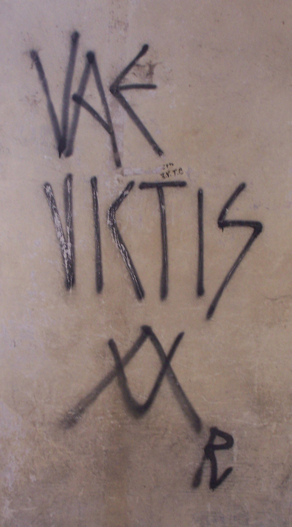 Graffiti, Ponte delle Pescherie, Mantova